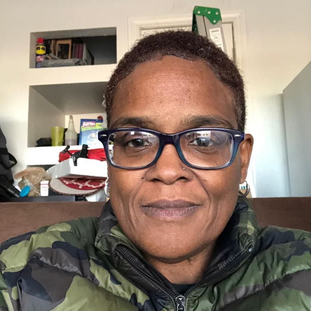 Meet your Posher, Cyndi